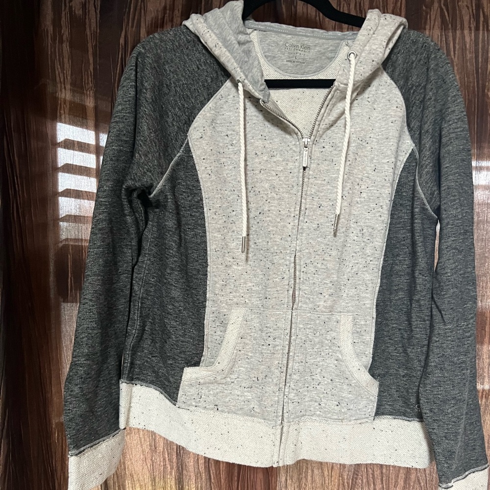 Calvin Klein sweatshirt